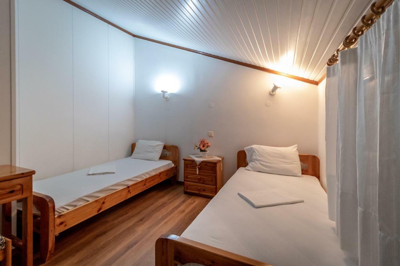 9 Mouses Apartment ฟิลเลียตรา ภายนอก รูปภาพ